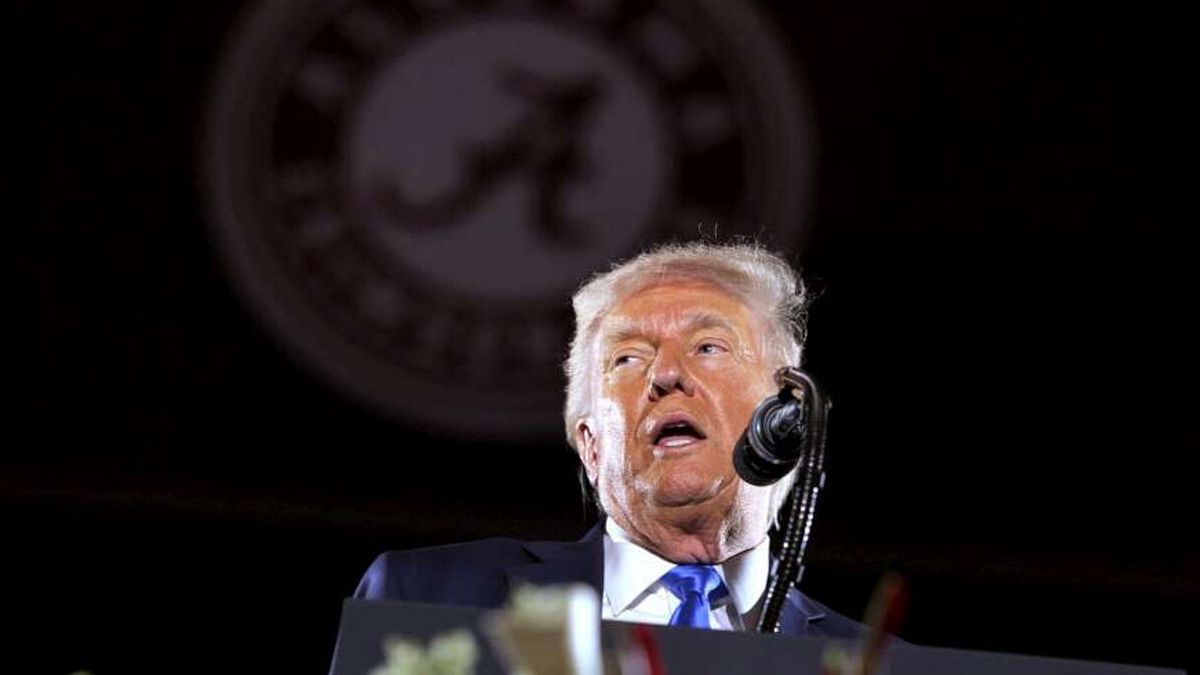 Usa, scattano i dazi del 25% sulle componenti auto | Trump: "Recessione? Tutto può essere ma credo che ci sarà il boom"