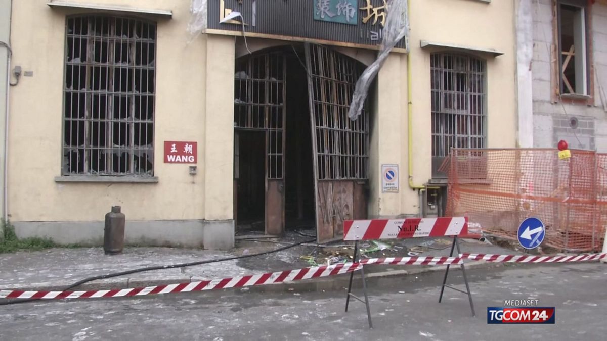 Morti in incendio a Milano, "carceri inumane