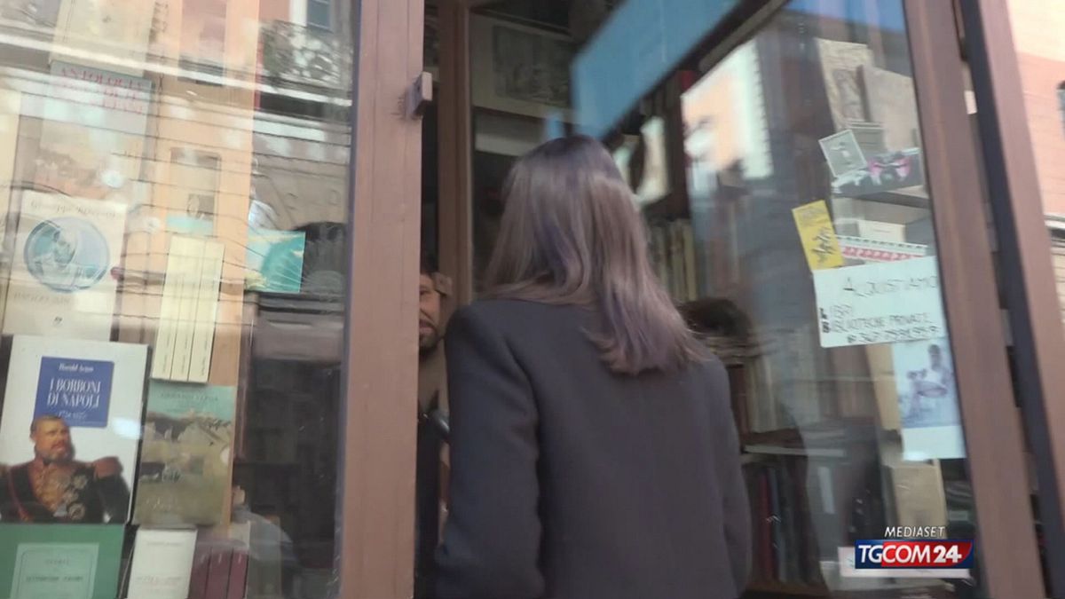 a bari la libreria piccinni 100 racconta la storia della città