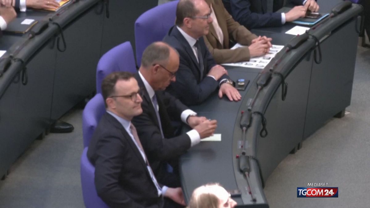 Germania, Merz eletto cancelliere al secondo voto
