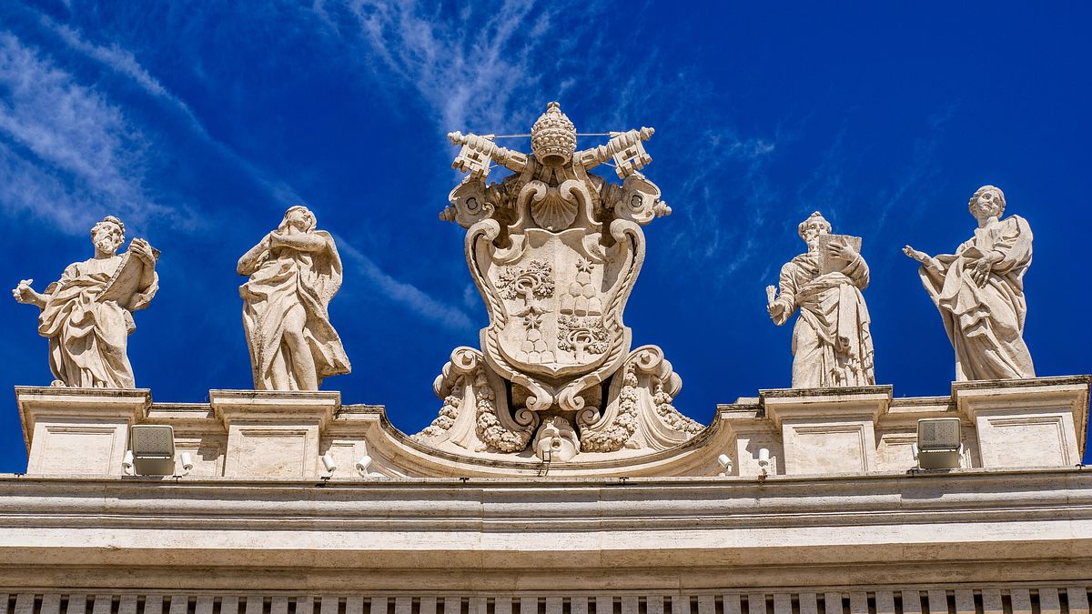 In cima all’agenda di Leone XIV: la riforma della Curia Romana, cuore della monarchia più antica del mondo