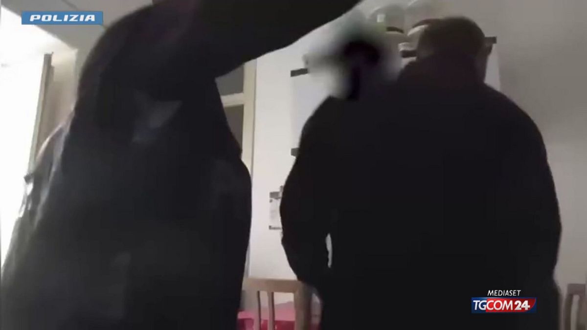 Inneggiavano al Jihad: due fermi a Palermo
