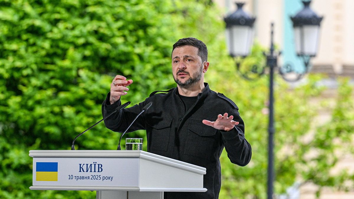 Ucraina, dai leader europei pressioni su Mosca: "Accetti la tregua o sanzioni" | Il Cremlino prima frena e poi apre: "Valutiamo"
