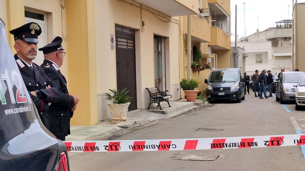otranto lecce 80enne spara alla moglie e si uccide lei è in condizioni disperate