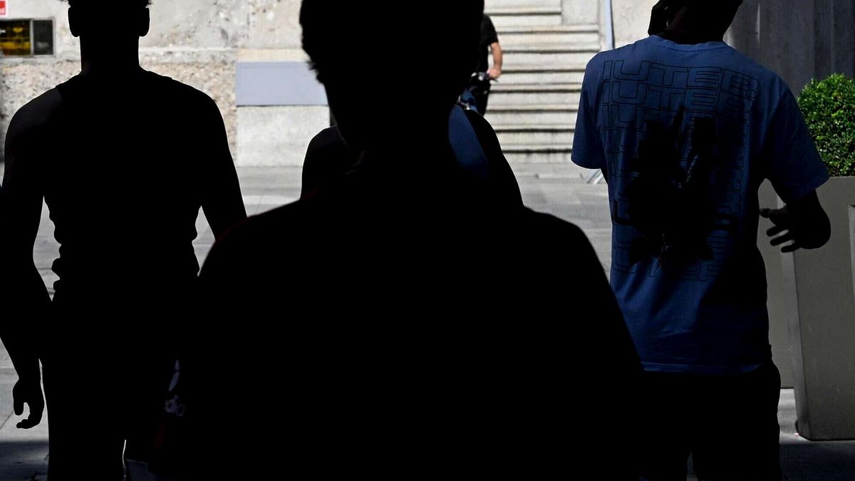 taranto odio razziale e lesioni 7 minorenni collocati in comunità