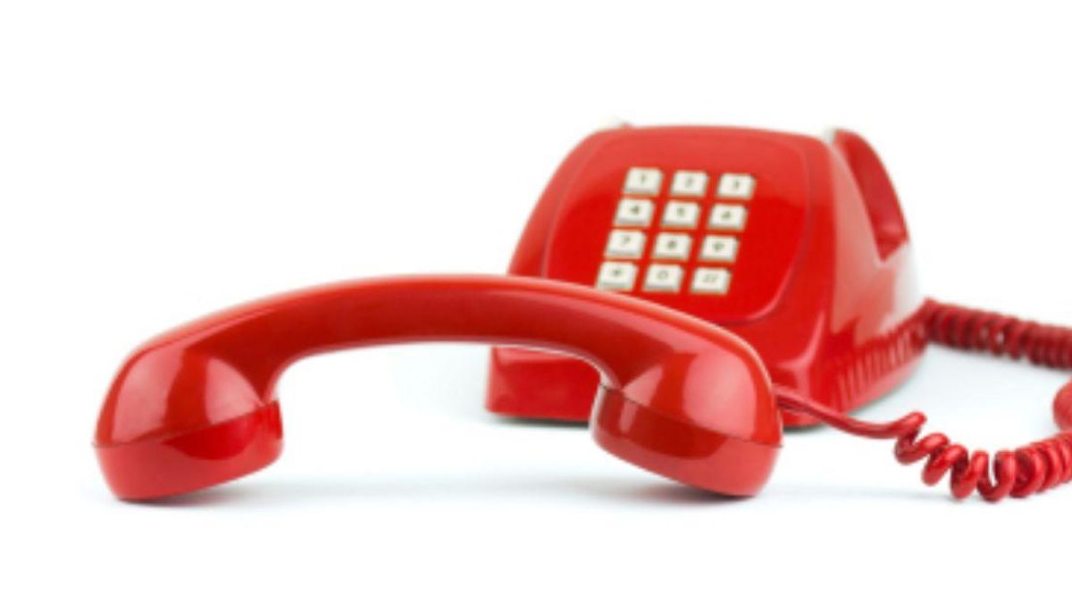 dopo il maxi blackout del 28 aprile in spagna si spengono i telefoni linee fisse in tilt in alcune regioni