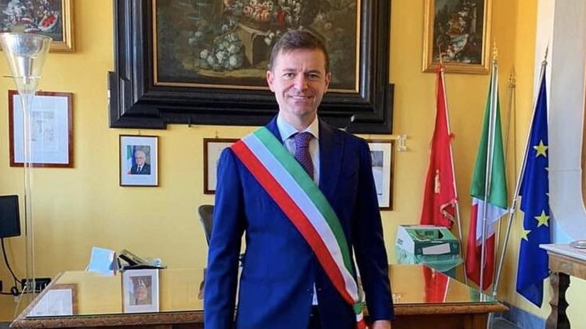 Sorrento, arrestato il sindaco Massimo Coppola per una tangente da 120mila euro
