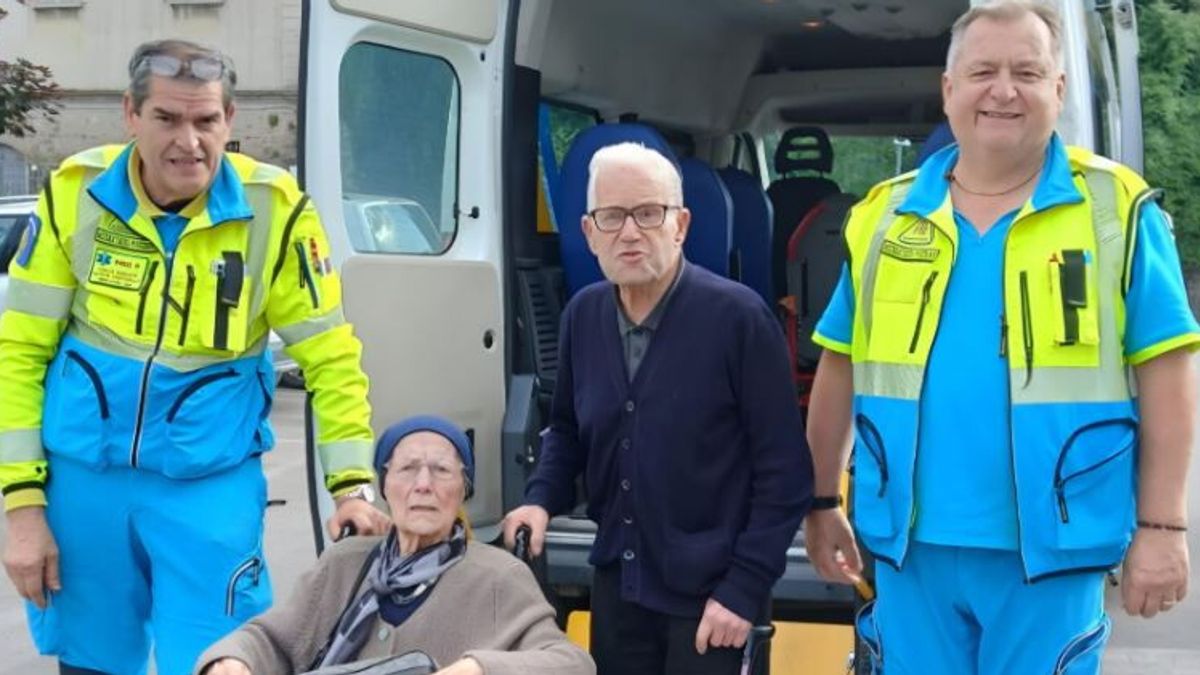 Siena, volontari esaudiscono il desiderio di una 93enne: rivedere la sorella