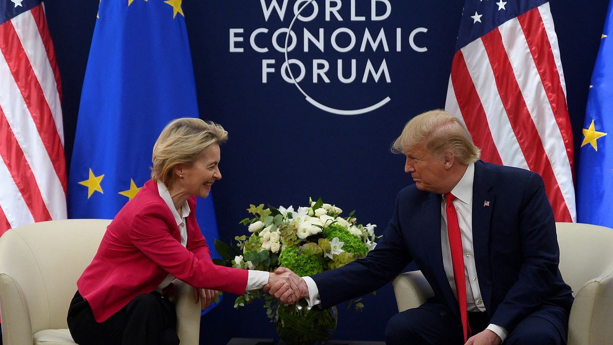 Trump: "Ho accettato di estendere al 9 luglio il termine per i dazi Ue"