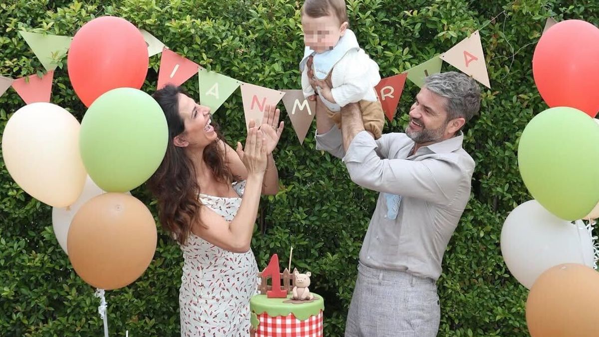 roberta morise ed enrico bartolini al primo compleanno del figlio