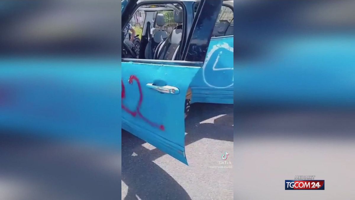 festa scudetto a napoli auto rubate e verniciate per i caroselli