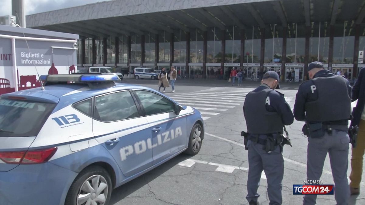 terrorismo allerta 2 per chi viaggia in italia l avviso degli usa