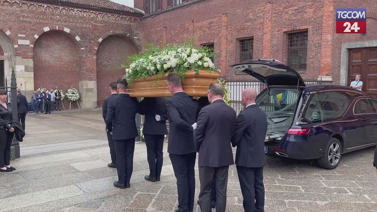Ernesto Pellegrini, Marotta e tanta Inter a Milano per i funerali dell