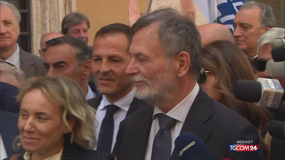 Güvenlik Kararnamesi Yasa, Senato'daki mücadeleye dokundu