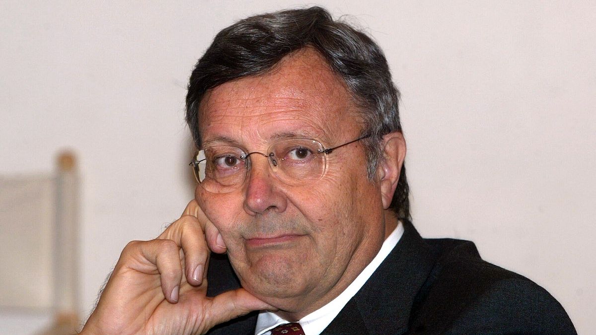 Tarihi Rai Gazetecisi Giancarlo Santalmassi öldü