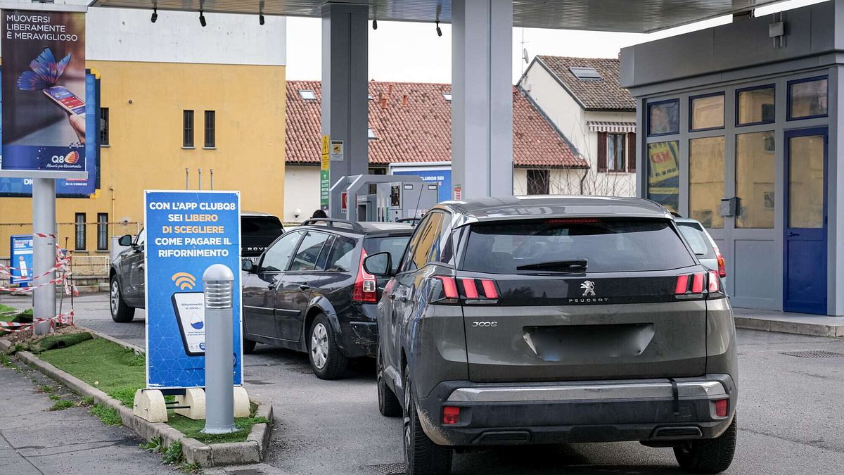 da ottobre stop alle auto diesel euro 5 si ferma oltre un milione di veicoli in quattro regioni
