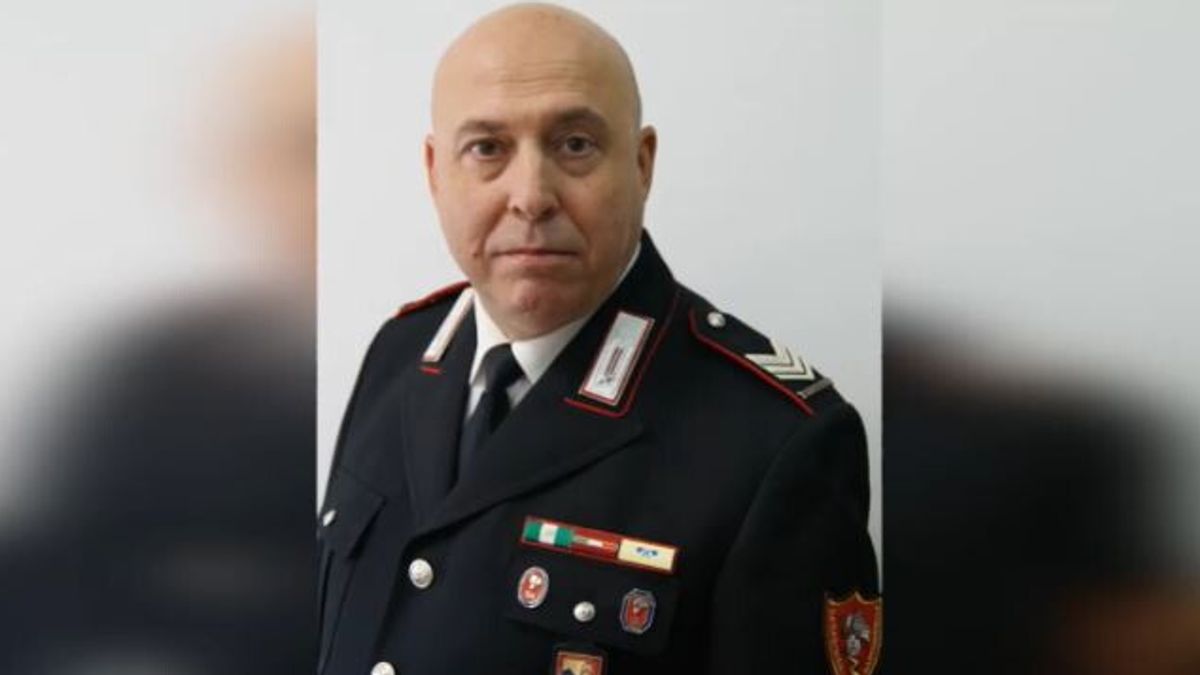 Carabiniere ucciso, il dolore delle figlie gemelle: "Non è un addio papà, ti amiamo"