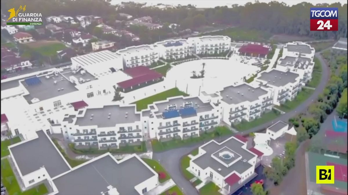cosenza ecco il resort di lusso sequestrato per truffa aggravata