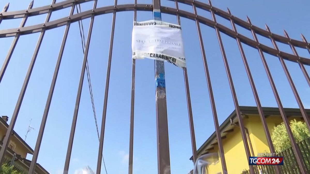 neonati morti chiara petrolini resta ai domiciliari con braccialetto elettronico
