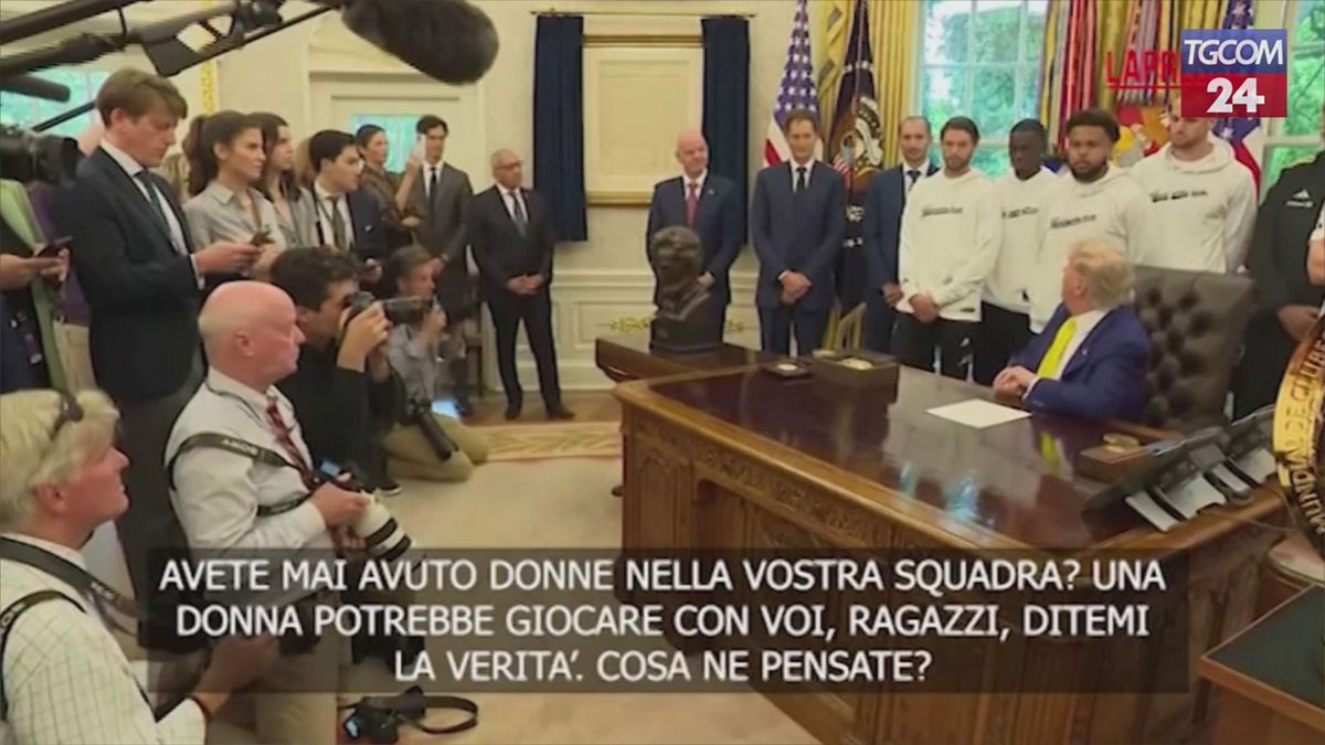 "Le donne potrebbe giocare con voi?": la domanda di Trump che imbarazza la Juve