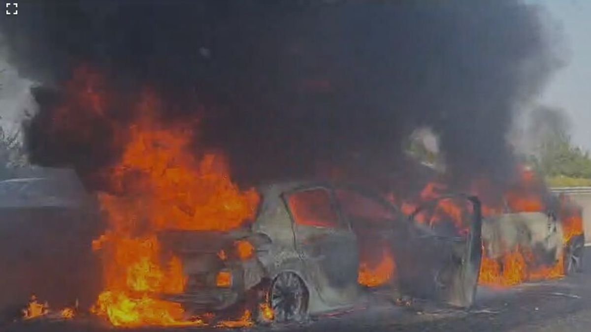 Veicolo in fiamme in A1 nel Piacentino, fino a 11 km di coda
