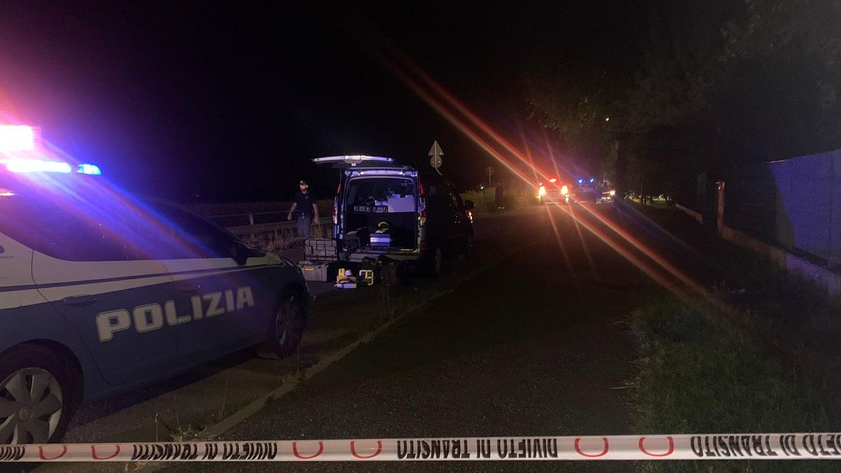Modena, giovane trovato morto in un canale: nessuna pista esclusa