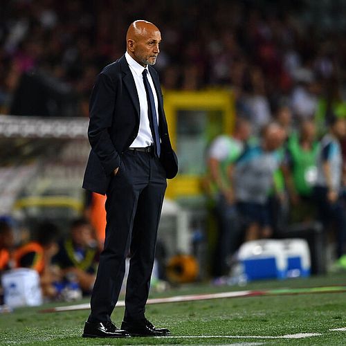 Spalletti urla indicazioni dalla panchina bianconera