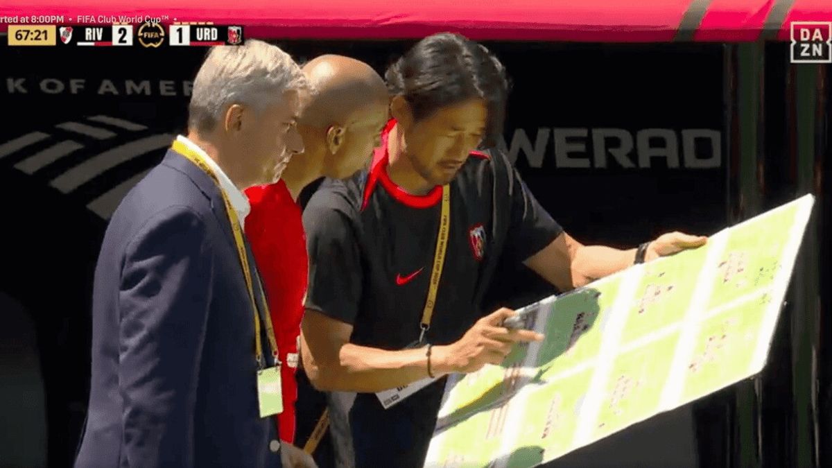  © dazn