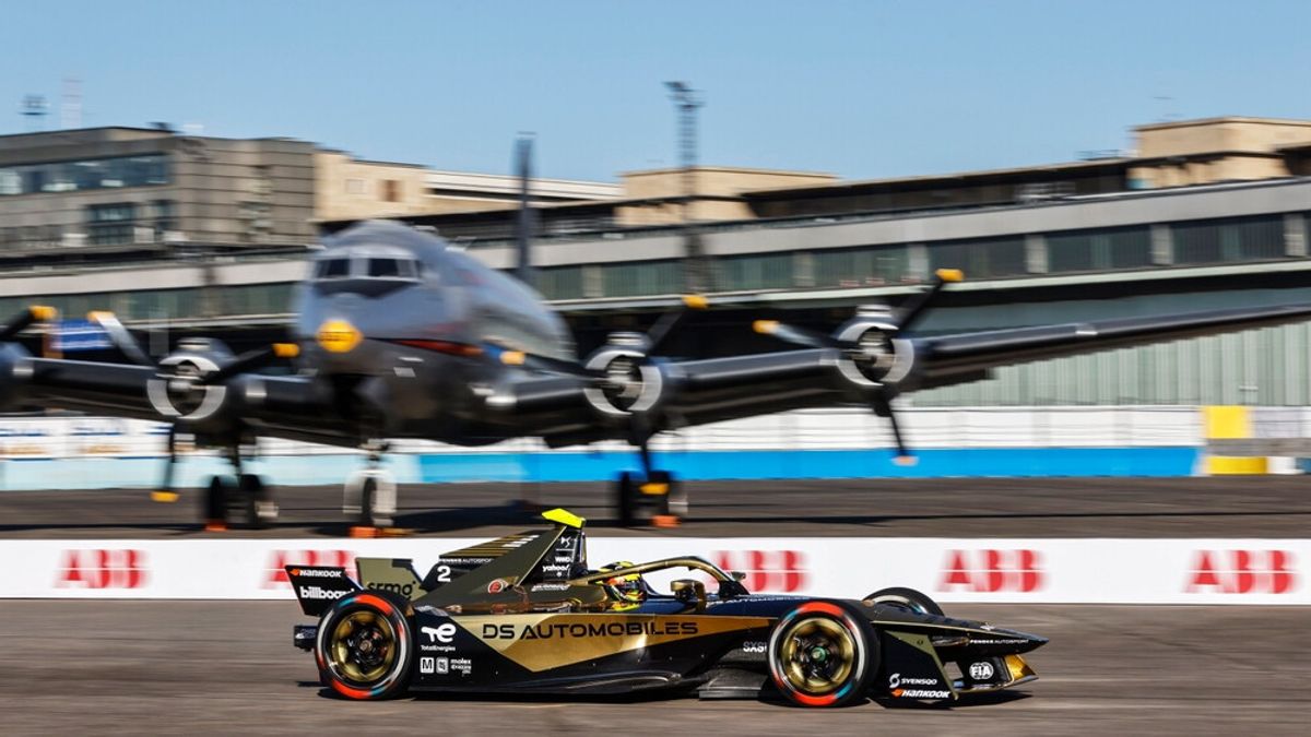  © FormulaE