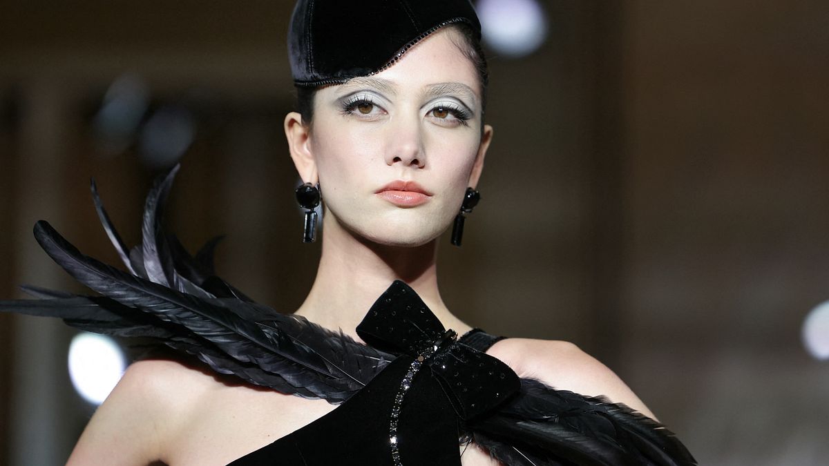 Giorgio Armani Privé autunno inverno 2025-2026 © Afp