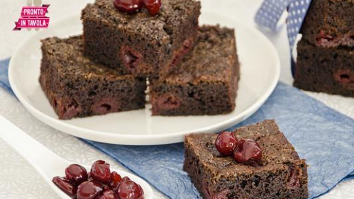 
      
      
      Brownies alle amarene
   
   
    © tgcom24