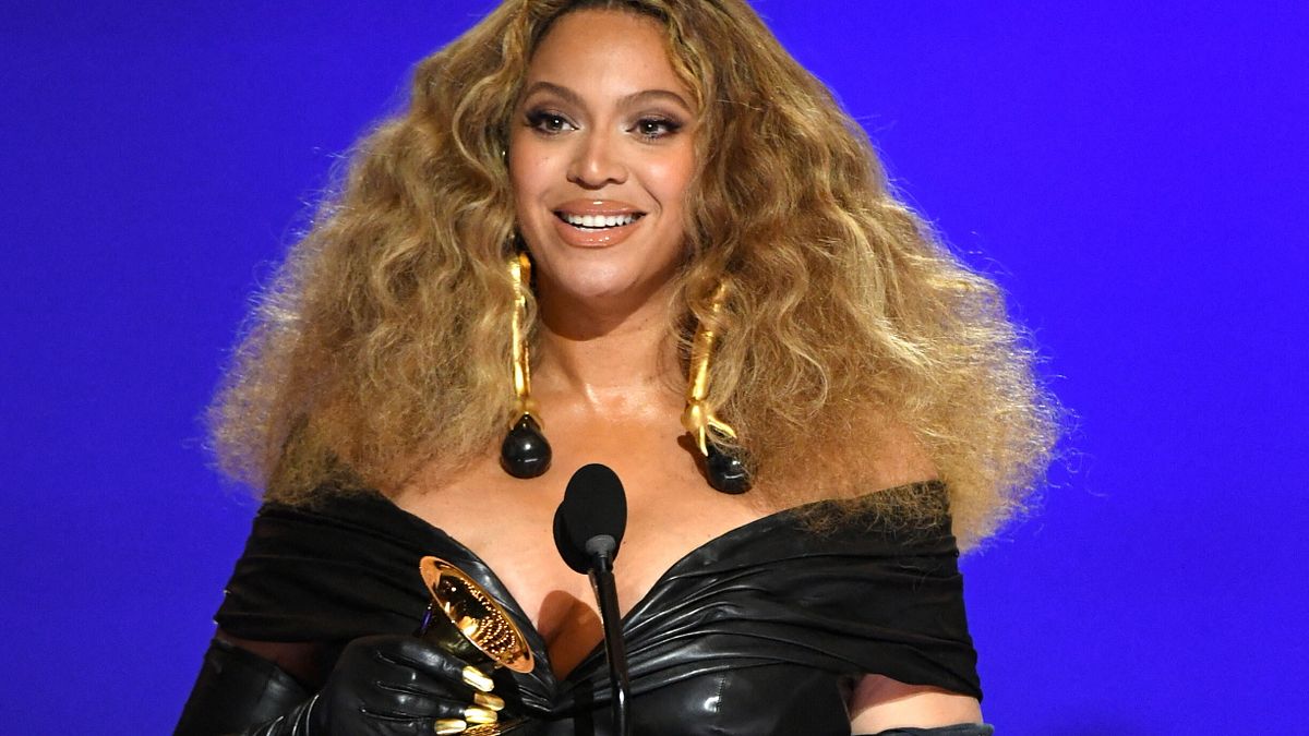 Beyoncé premiata per "Black Parade" © Afp
