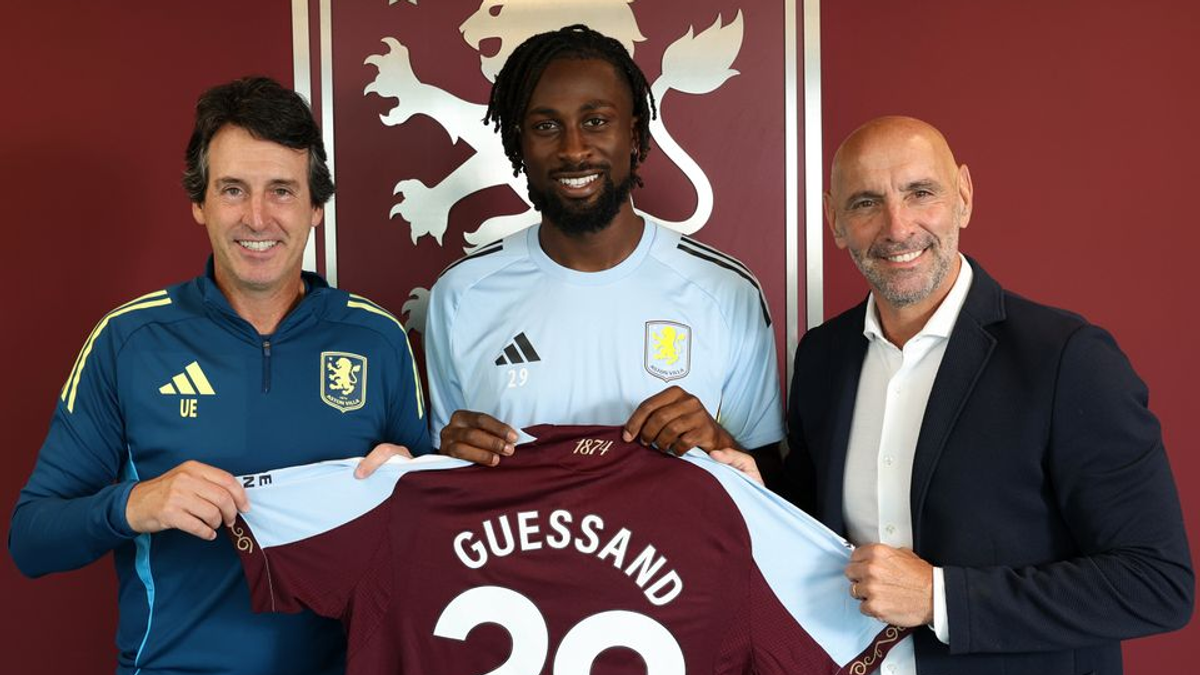  © aston villa