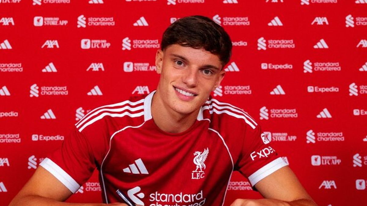  © Liverpool X