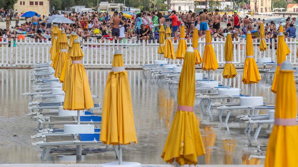 Spiaggia di Mondello, Palermo © Ansa