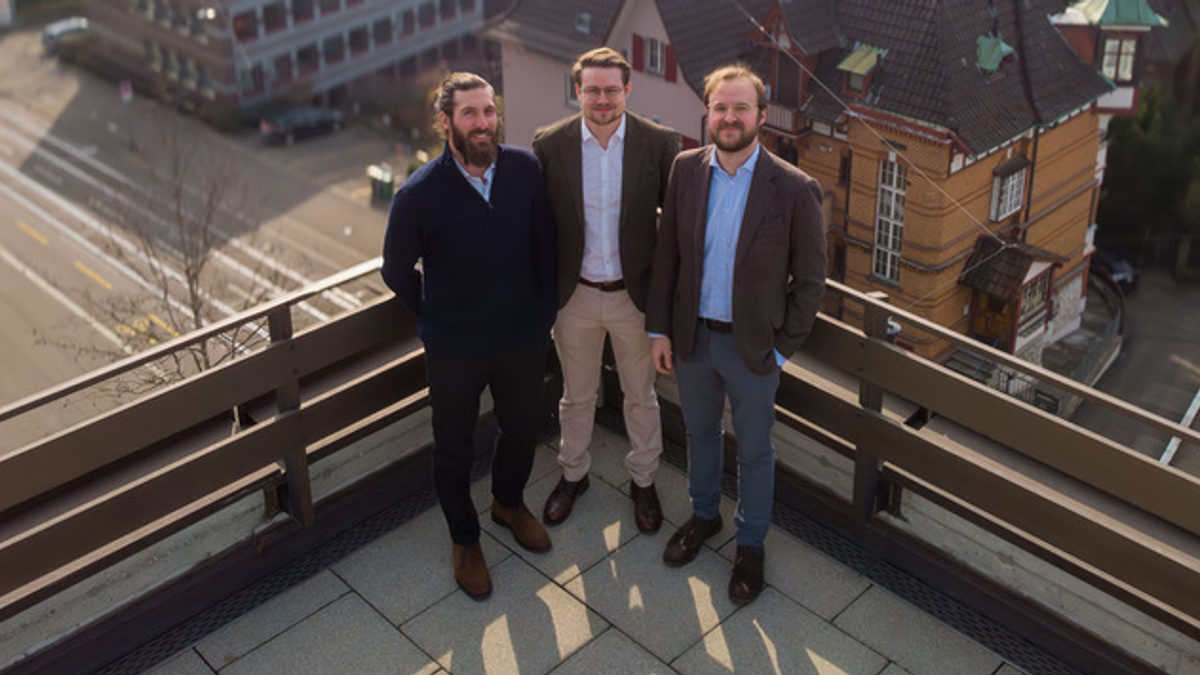 Da destra il matematico monzese Giona Casiraghi, il ricercatore svizzero Georges Andres e l'economista altoatesino Luca Verginer - ETH Zurich (Politecnico di Zurigo) © Ufficio stampa