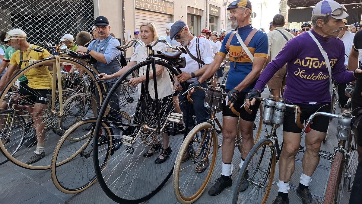  La partenza della Francescana. Foto: R.Martinotti © Tgcom24