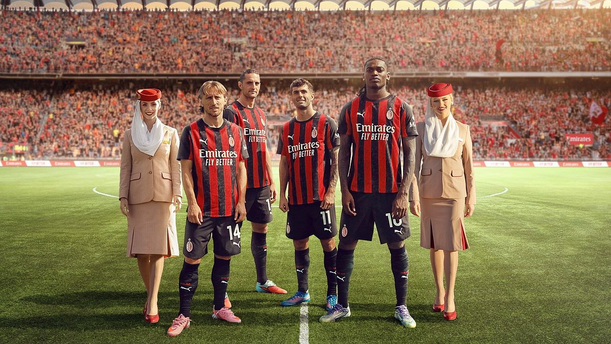  © acmilan