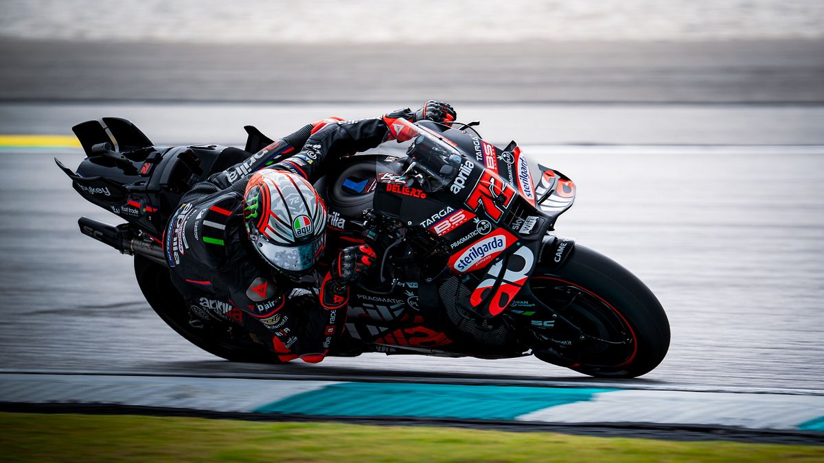  © Aprilia Racing Press Office