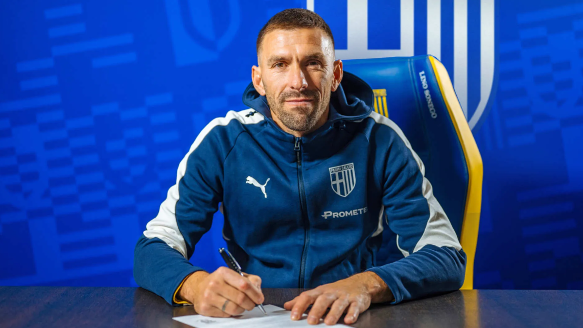  © parmacalcio1913.com