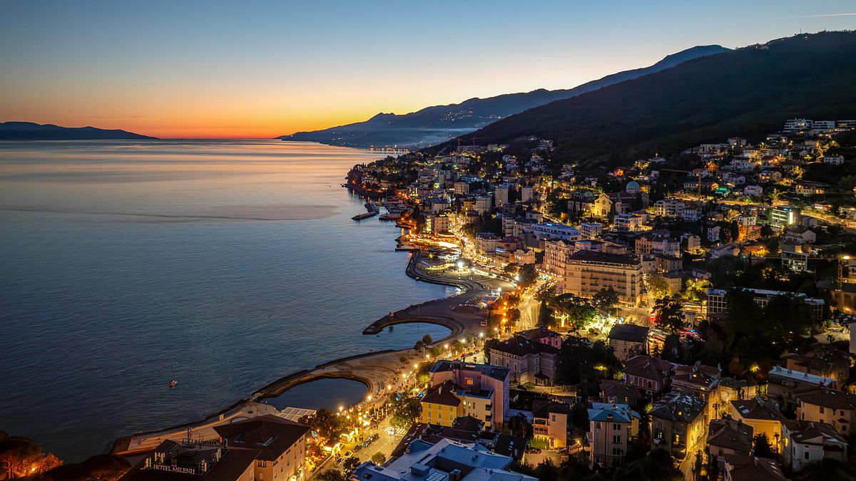 Avvento a Opatija by Anton Unkovic © Ufficio stampa