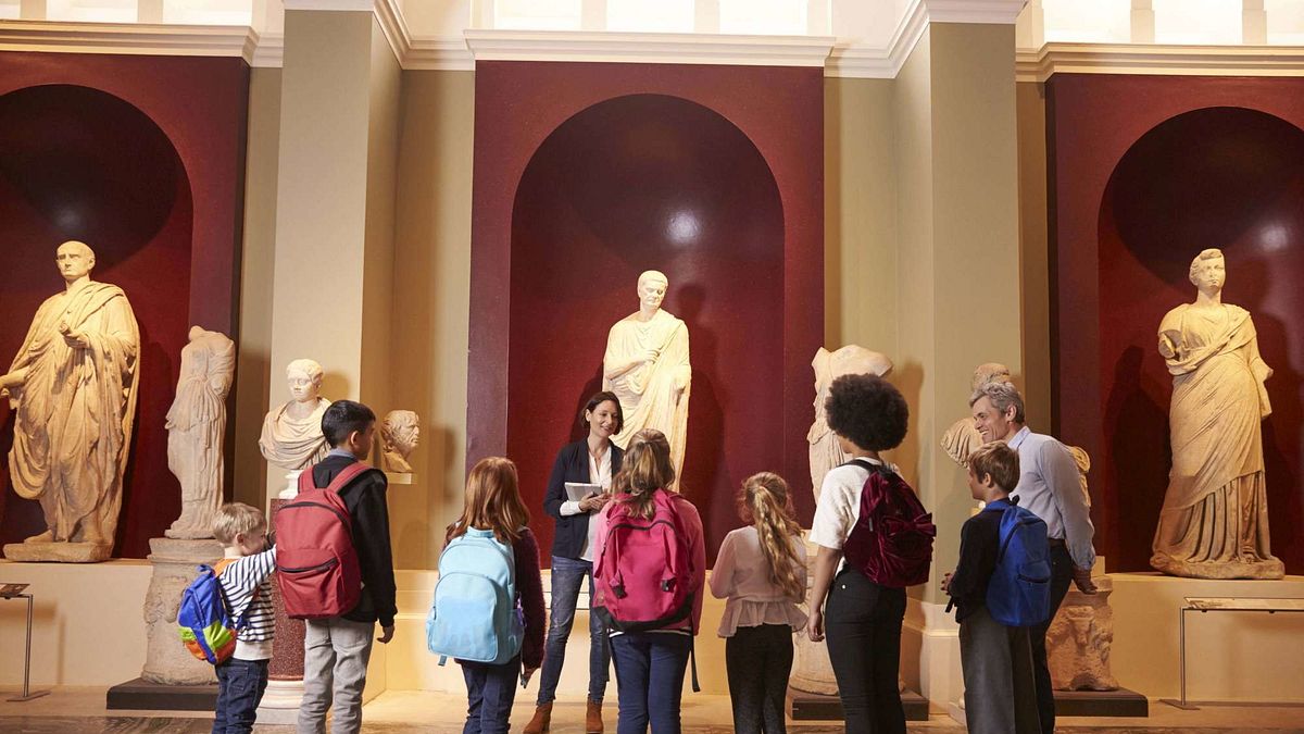 Salvaguardate le attività inerenti i percorsi per le competenze trasversali e per l'orientamento, nonché le attività di tirocinio © Italy Photo Press