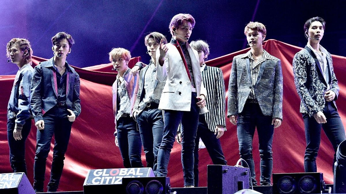 Taeil è il penultimo a destra nella formazione di NCT 127 del 2019  © Afp