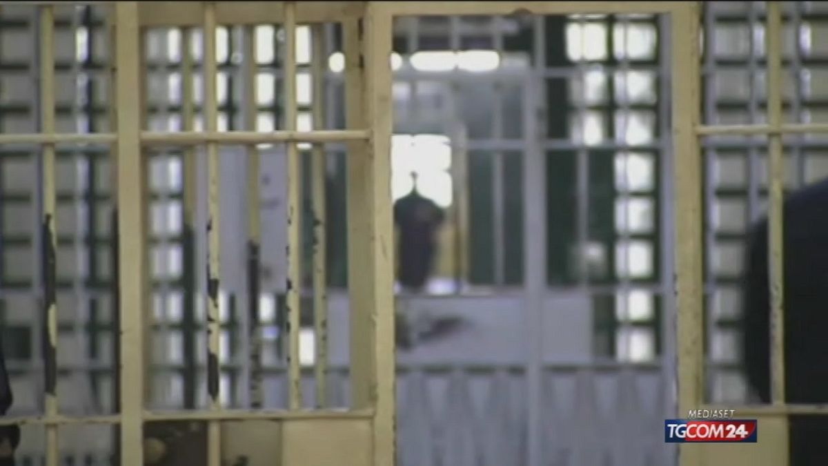 Mafia, ordini dai mariti in carcere: arrestate le donne dei boss © Tgcom24