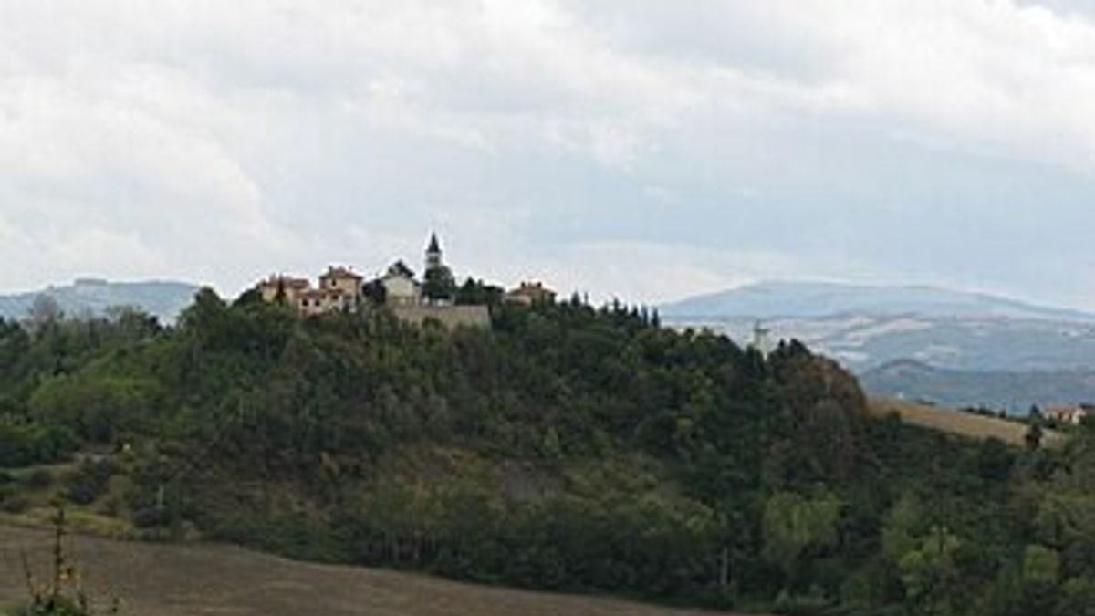Montecalvo in Foglia © Wikipedia