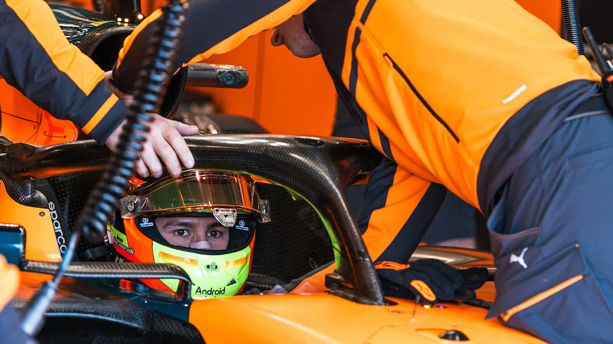  © Mastercard McLaren F1 Team