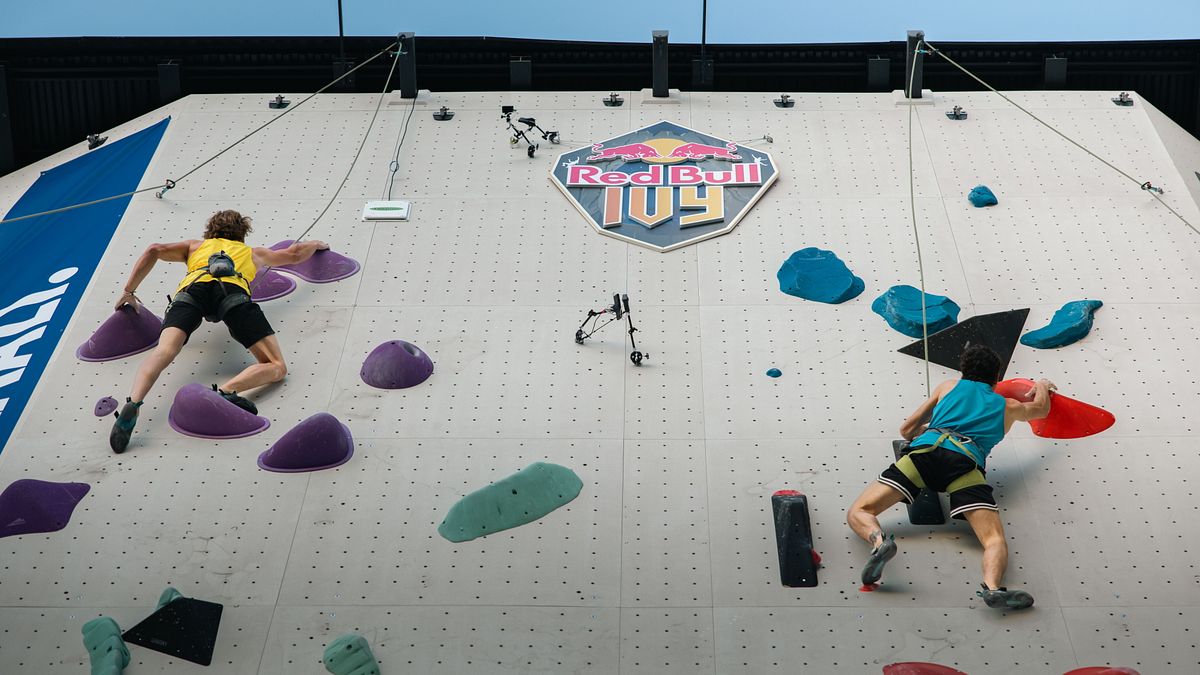  © Andrea Zaffaroni / Red Bull Content Pool