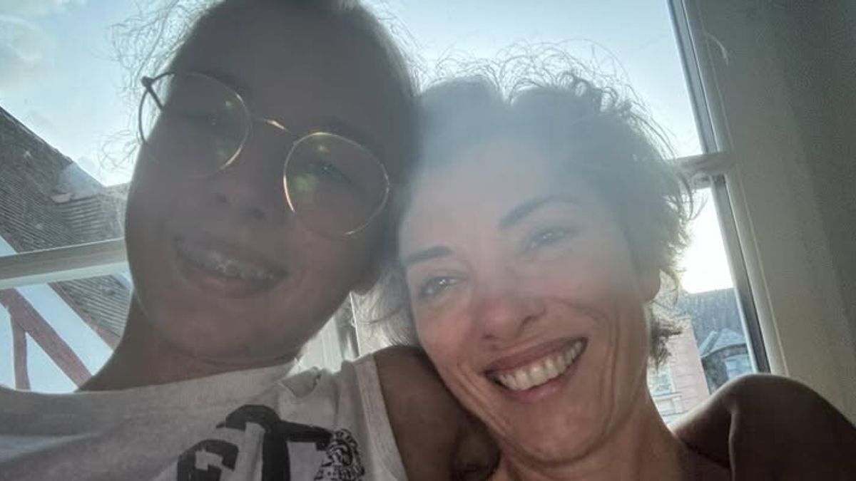 Rossella Ugues insieme alla madre, Irene Roggero © Da Facebook