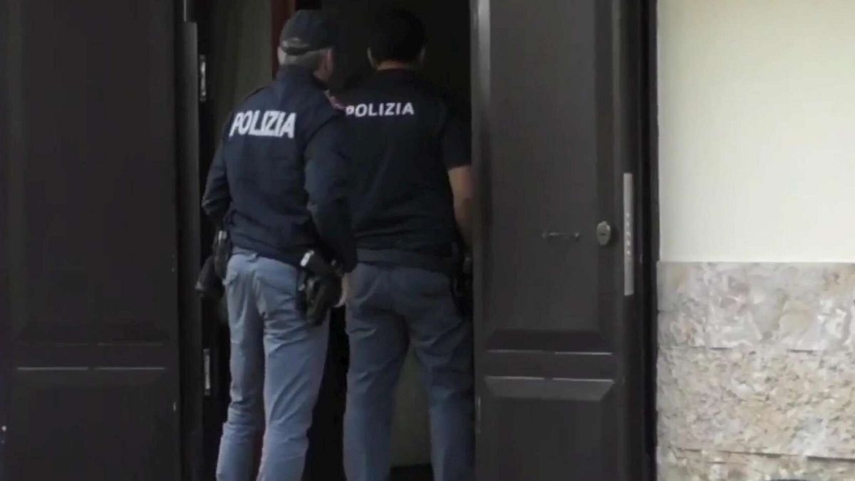  © Polizia