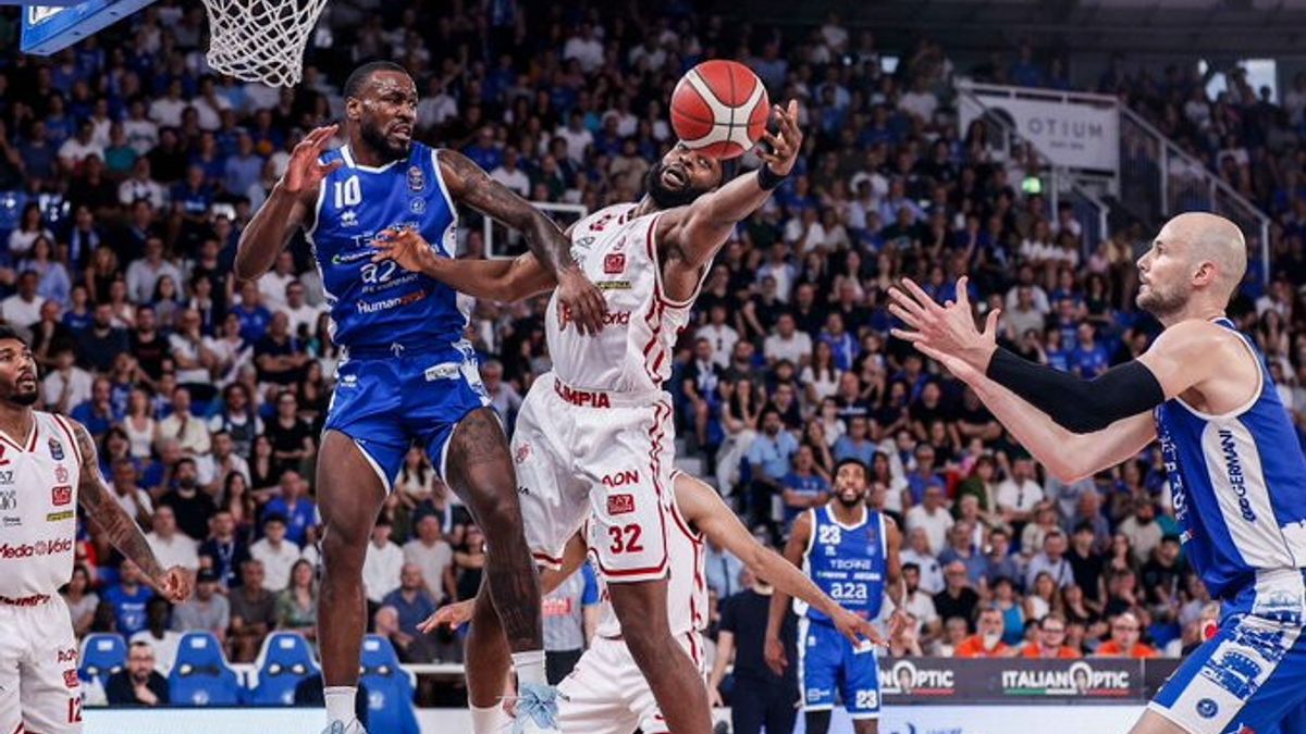  © X Olimpia